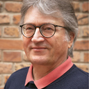 R . Mausolff