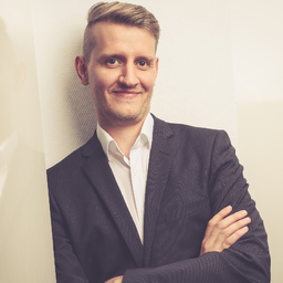 Julian Schlegel