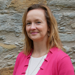 Yvonne Straach