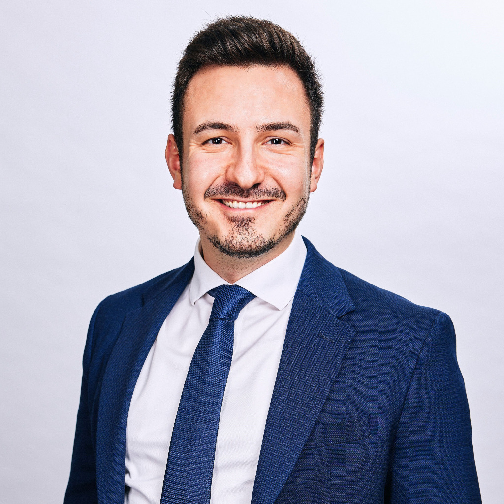 hakan-pinar-associate-alvarez-marsal-xing