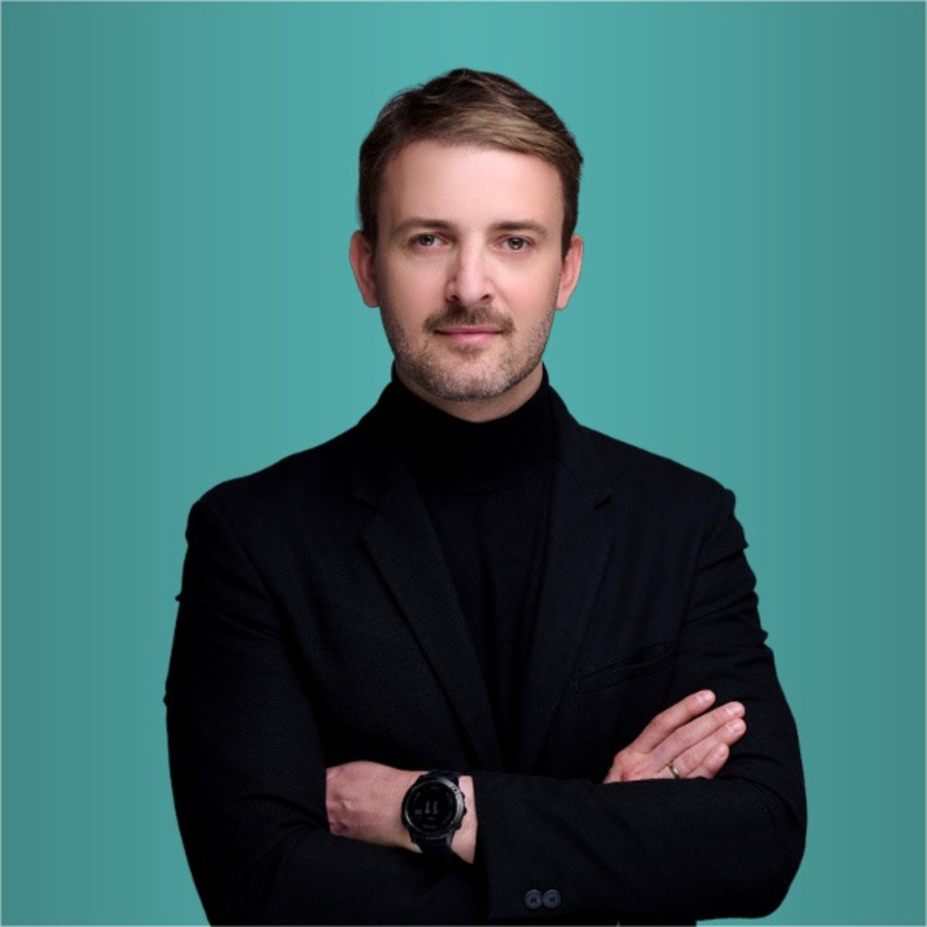 Bartosz Mruk Chief Executive Officer (CEO) Benchy.it XING