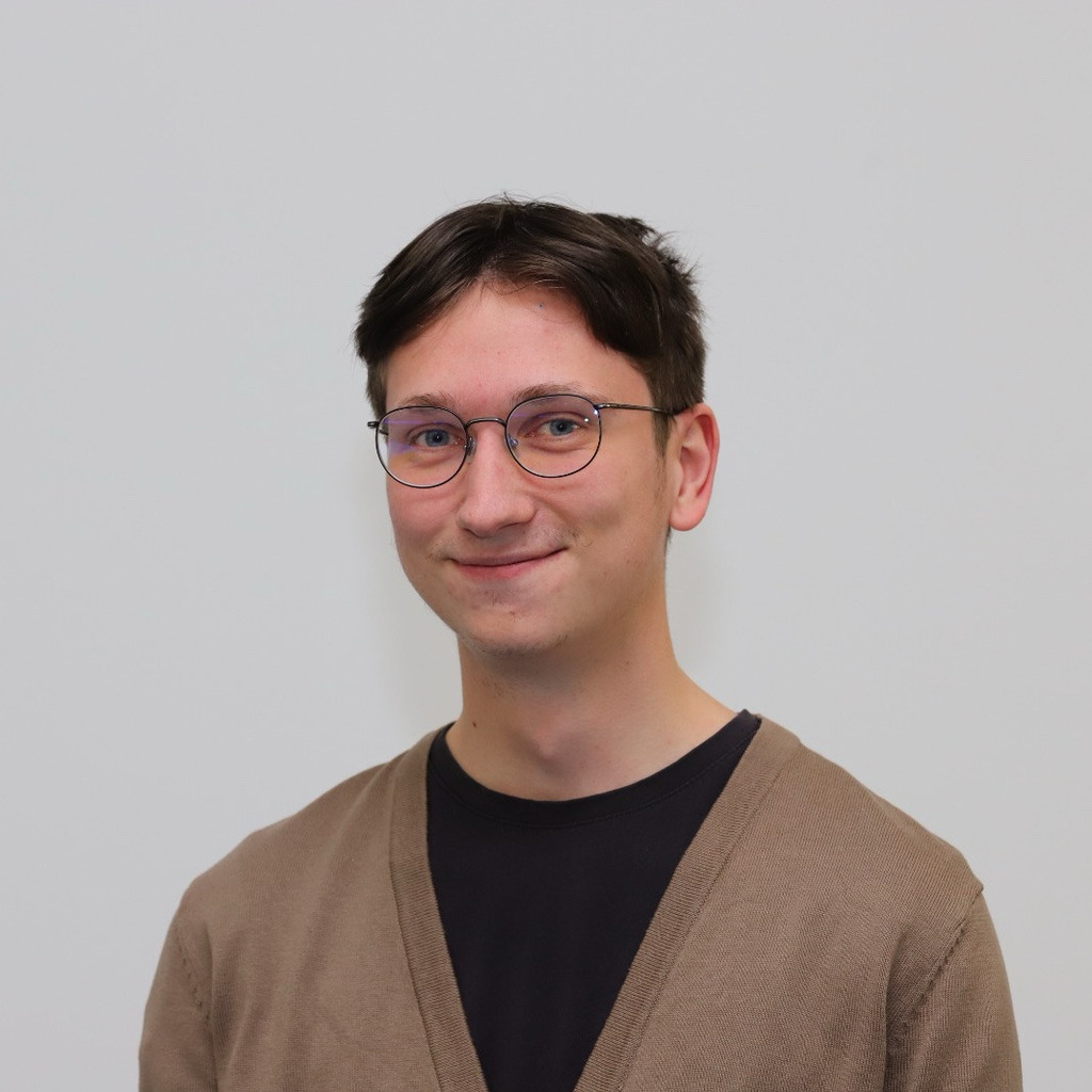 Jan Stemmler SoftwareEntwickler Zeitungsverlag Der Patriot GmbH XING