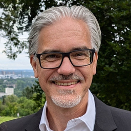 Dipl.-Ing. Dipl.-Phys. Roland Würth