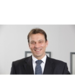 Dr. Oliver Nowak