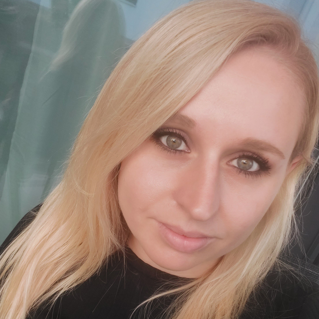 Julia Brielmann Tagesmutter Selbstständig als Tagesmutter XING