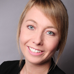 Julia Hölzle