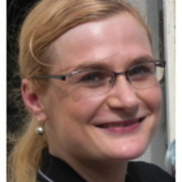 Dr. Cornelia Leo