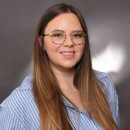 Leanna Mustermann