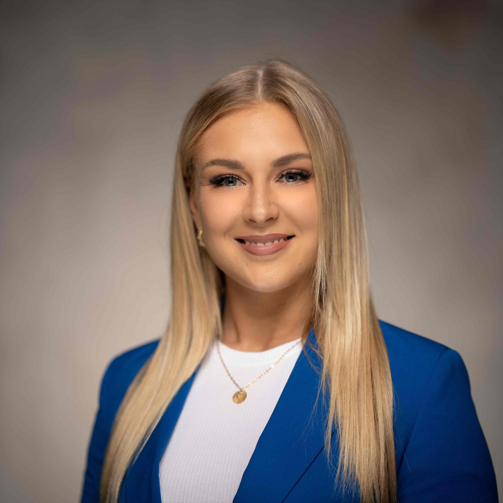 Sophia Exner Vermietungsmanagerin Schwarz Dienstleistungen XING sophia-exner-vermietungsmanagerin-schwarz-dienstleistungen-xing