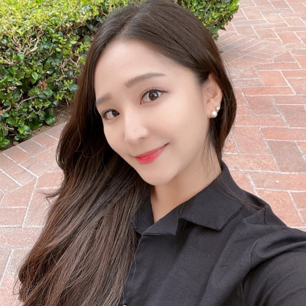 @linawang26