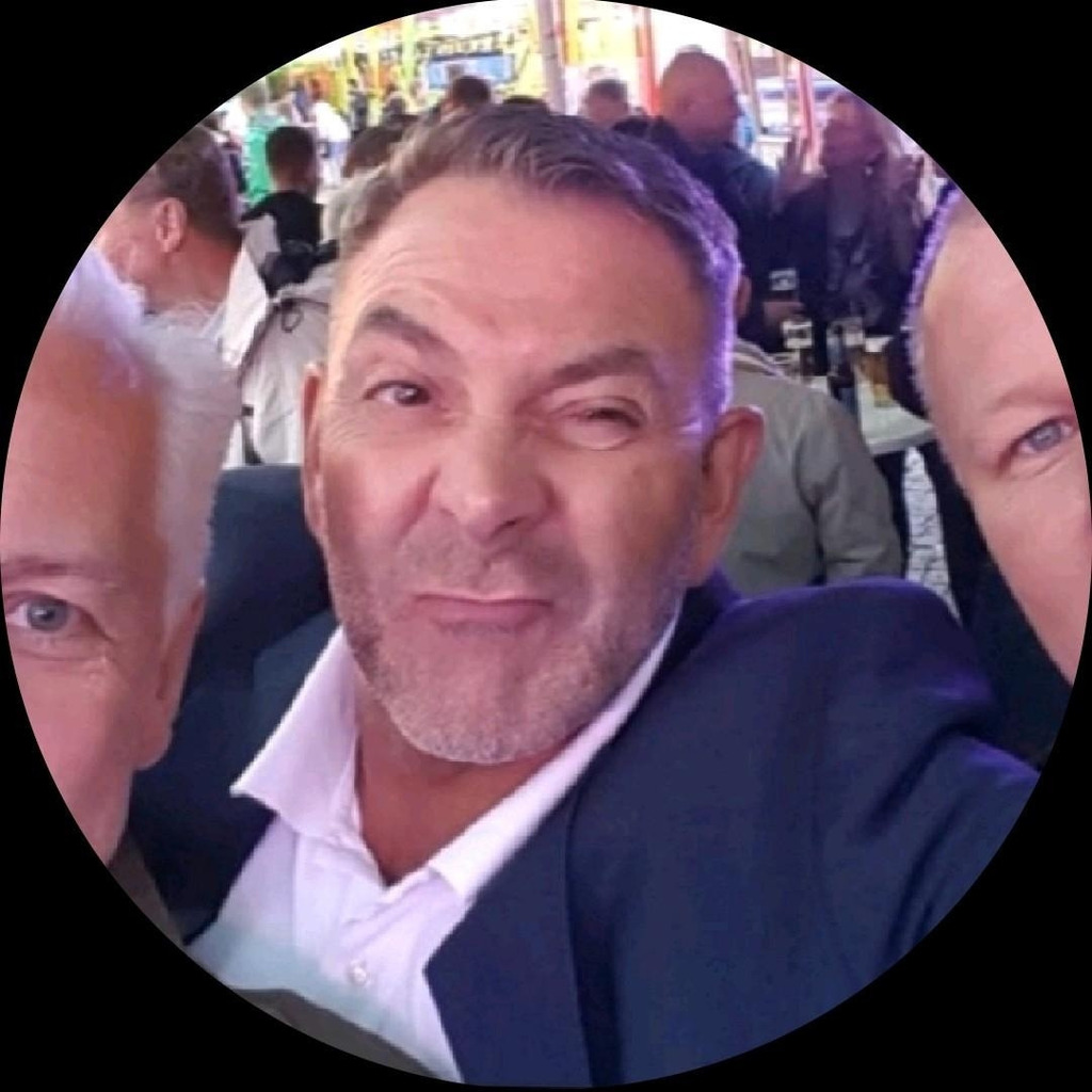 Francisco Martos Leiter Vertriebsbüro Volkswagen/Manager Salesoffice