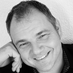 Ralf T. Hümmer