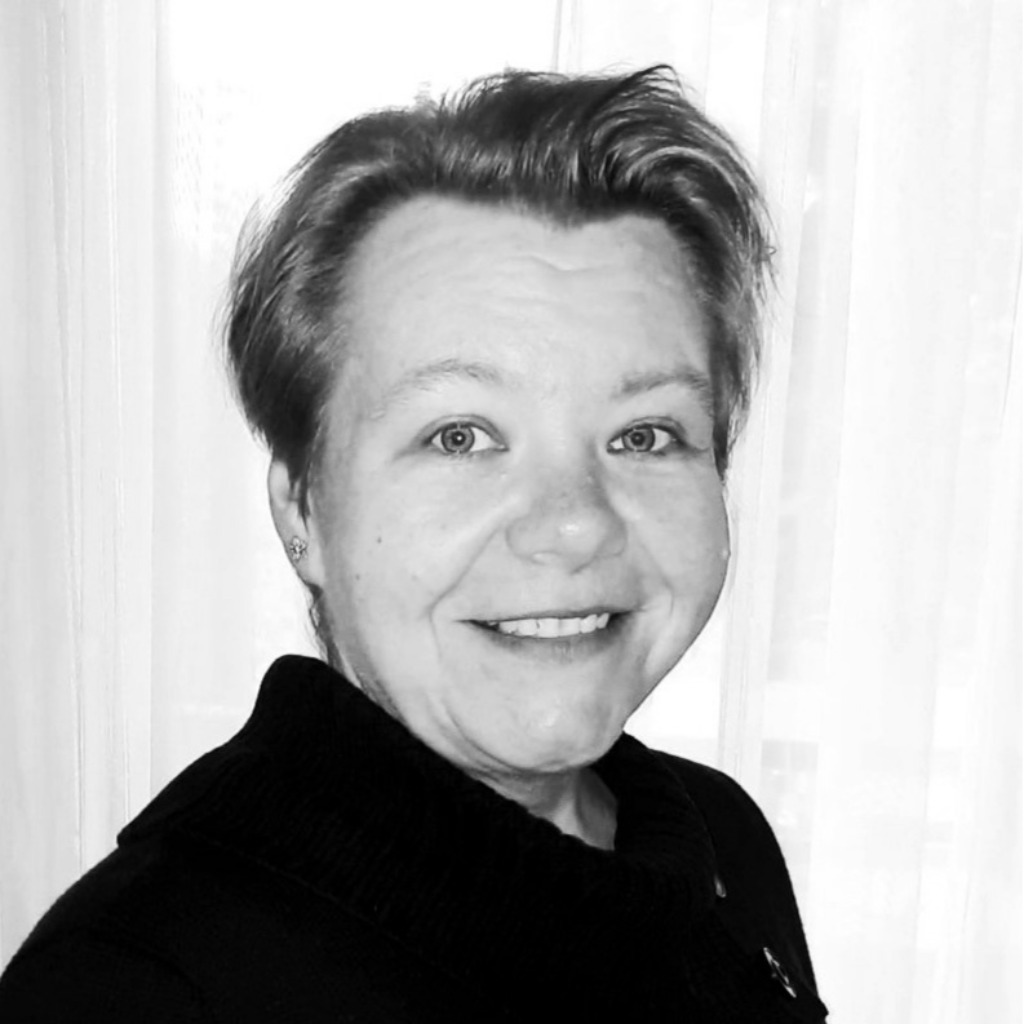 Cindy Bradler Senior Sachbearbeiterin Auftragsbearbeitung