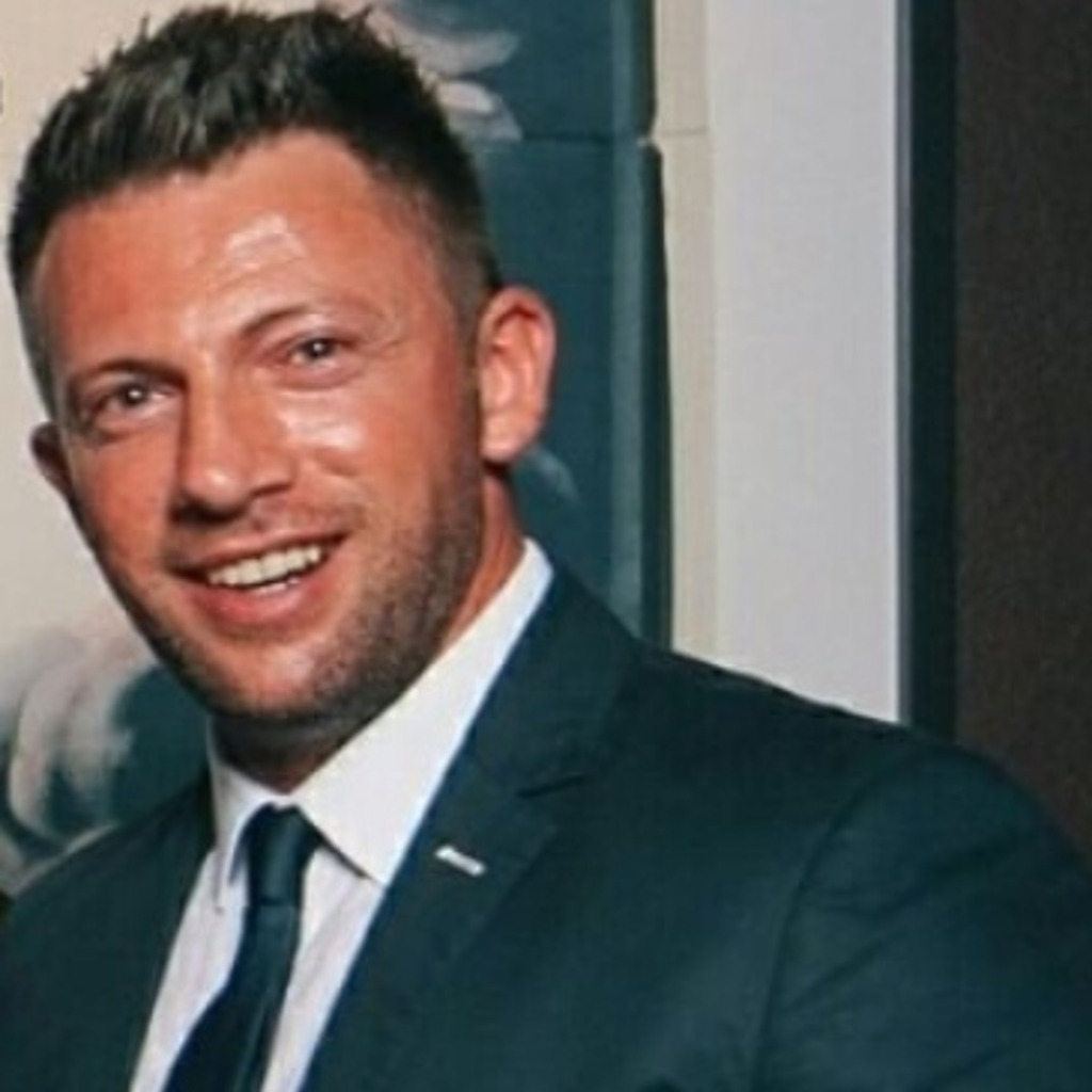 Mario Di Cicco Lagerarbeiter SBK SozialBetriebeKöln gGmbH XING