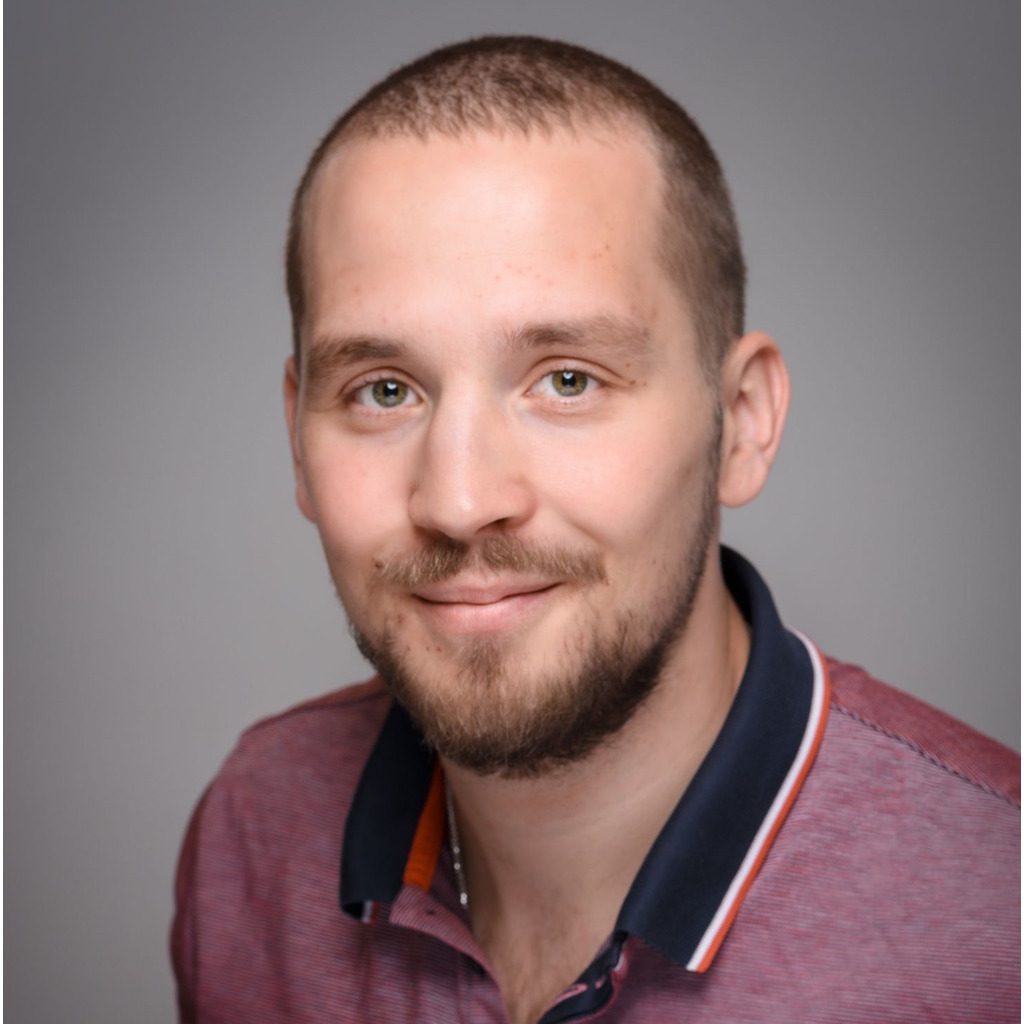 Ludwig Jakob Deployment Manager Tesla XING