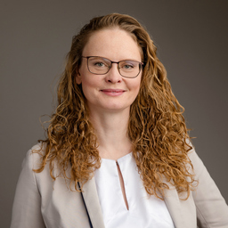Jacqueline Maass