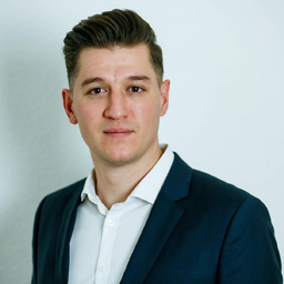 Alexander Knaus