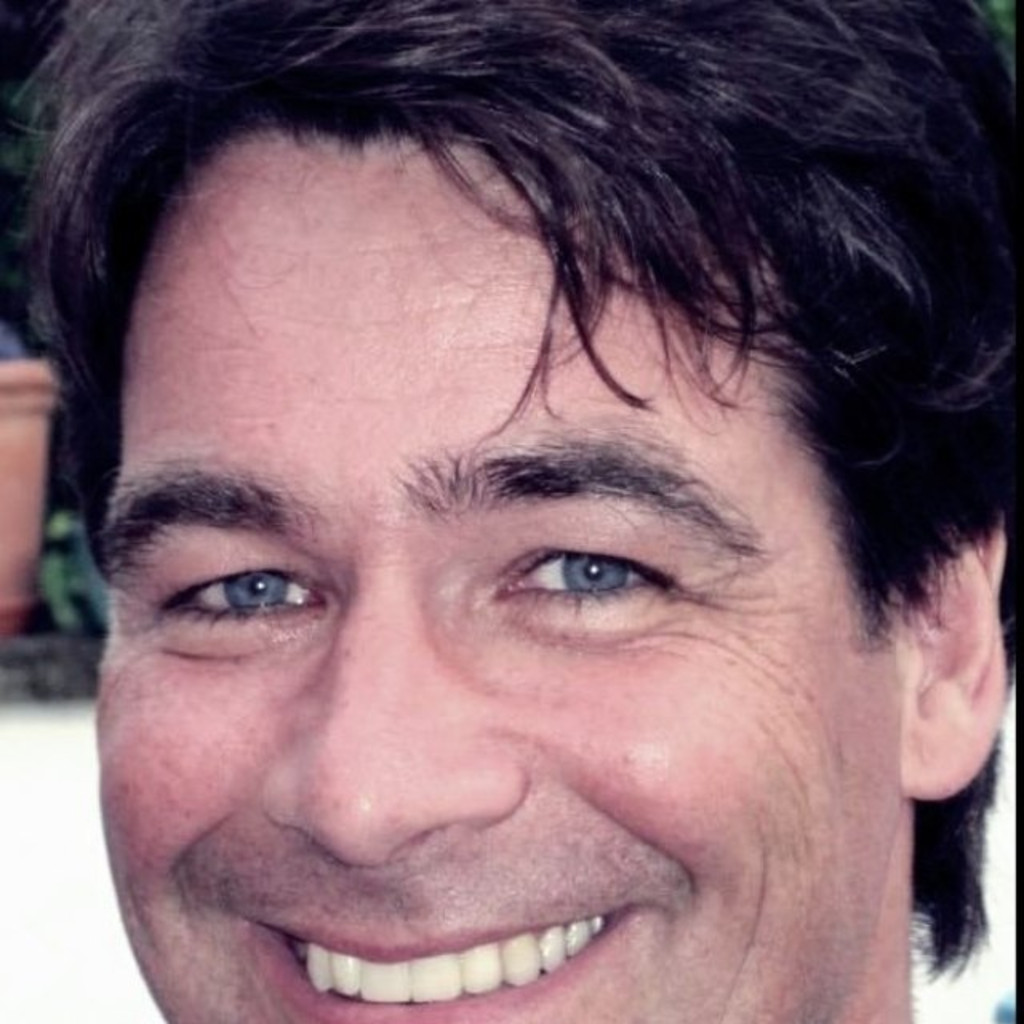 Thomas Scheuerl Familien und Wirtschaftsmediator, Personal and