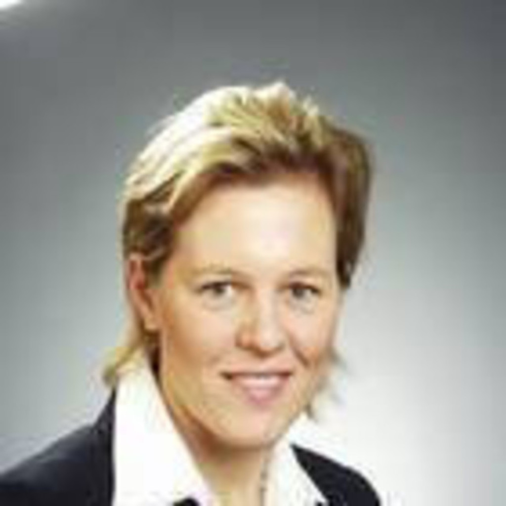 Barbara Schuck Direktor Bridgemer Investment Properties AG XING