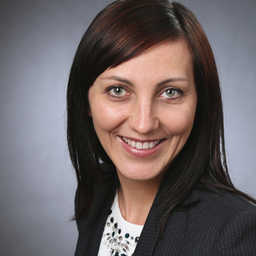 Elena Karp