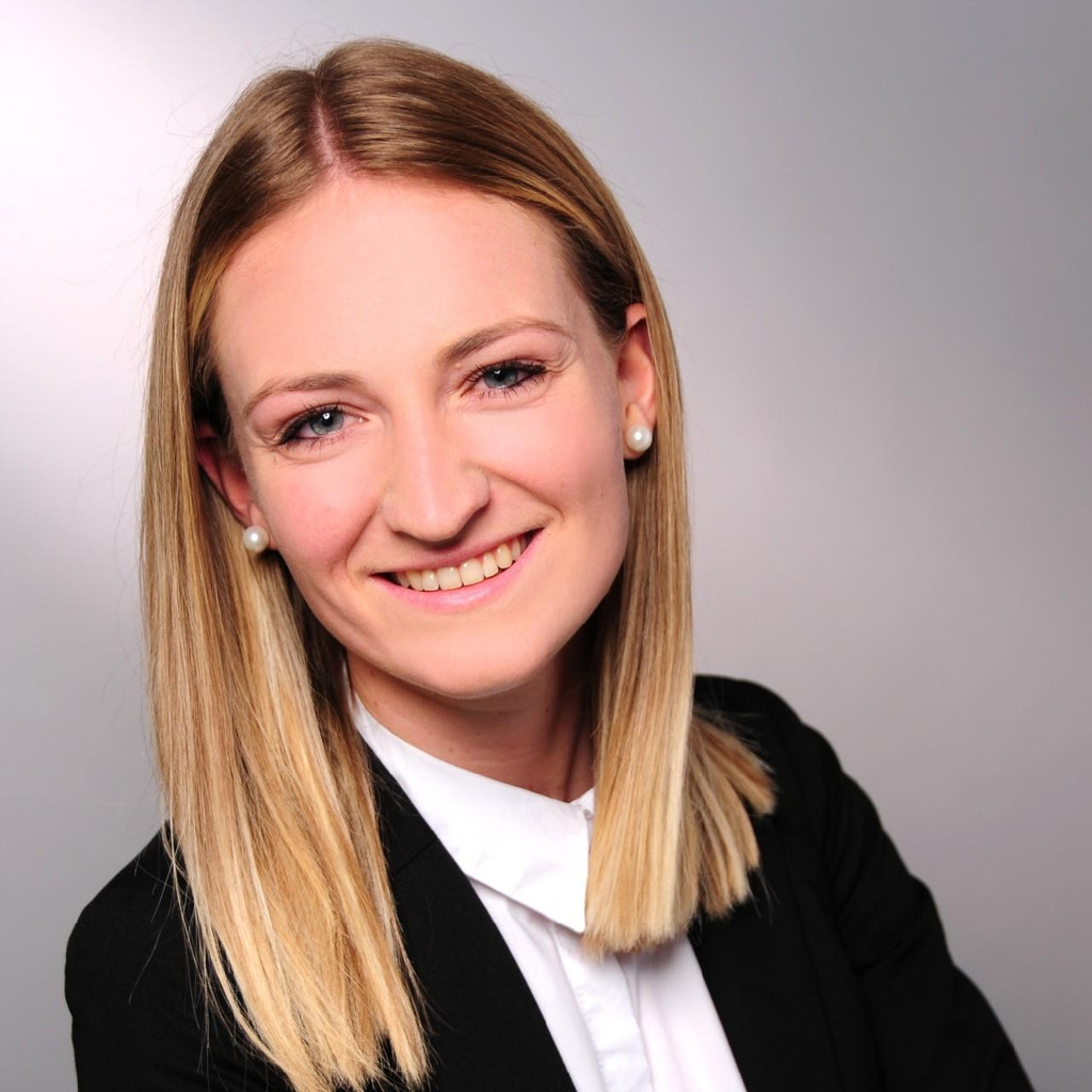 Anja Nüßlein Junior HR Service Valeo Powertrain Actuators Systems