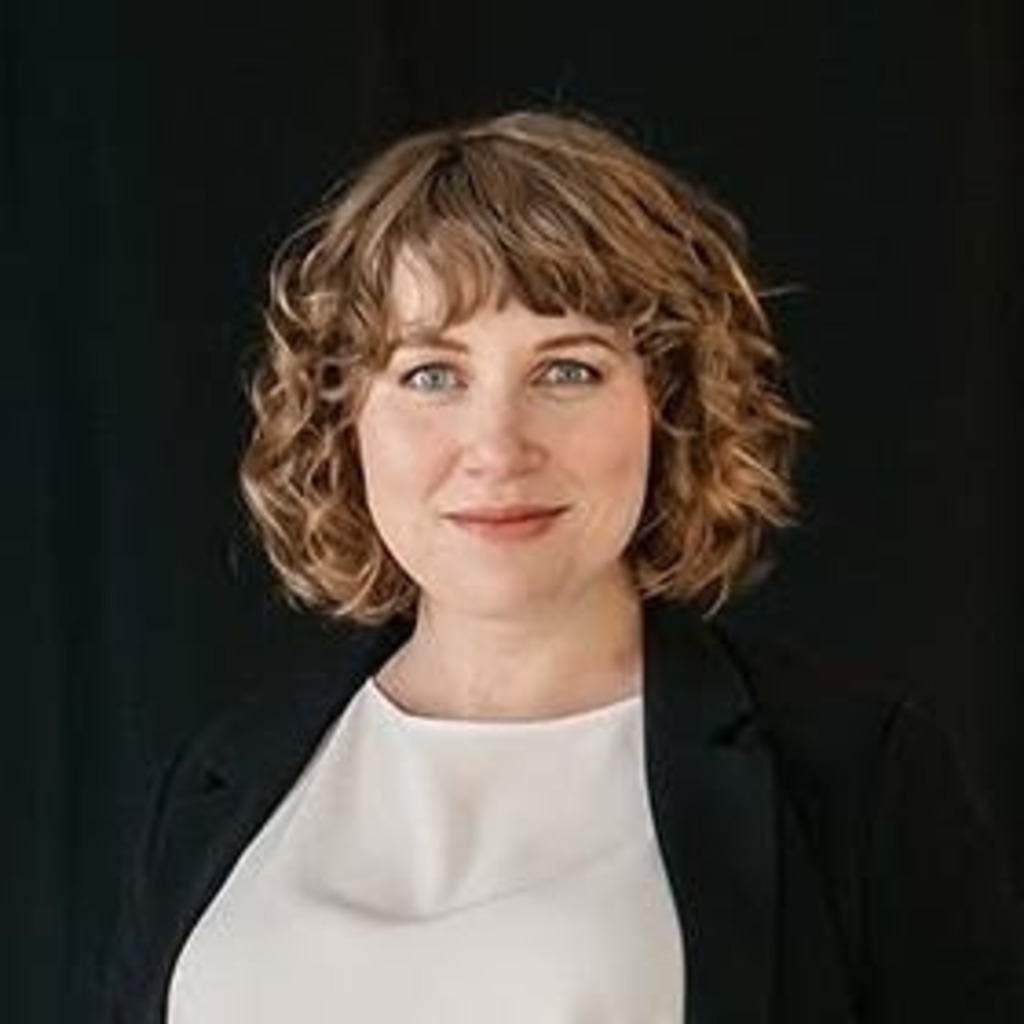 Elena Levchenko IT Project Manager Devvela XING