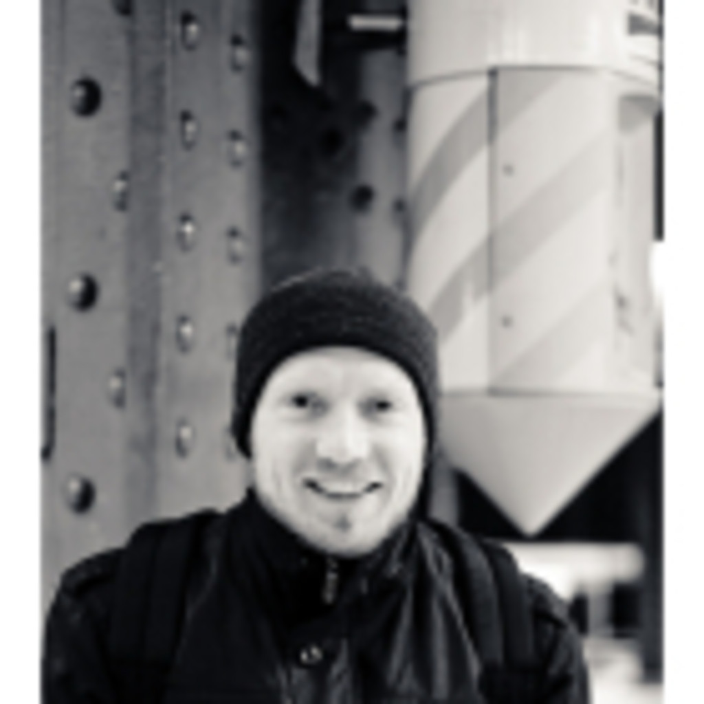 Alexander Böning Senior Project Manager THETRENDJOURNEY XING