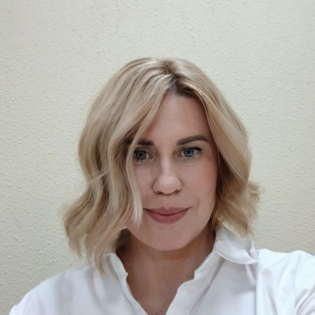 Irina Skliarova CHEFHERSTELLER Universitet Synergia XING