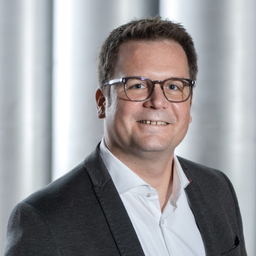Karsten Woll