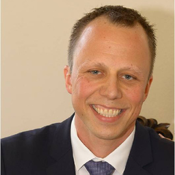 Dr. Torsten Meyer
