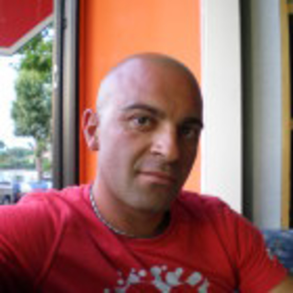 Giuseppe Vassallo consulente marketing guadagno e risparmio XING