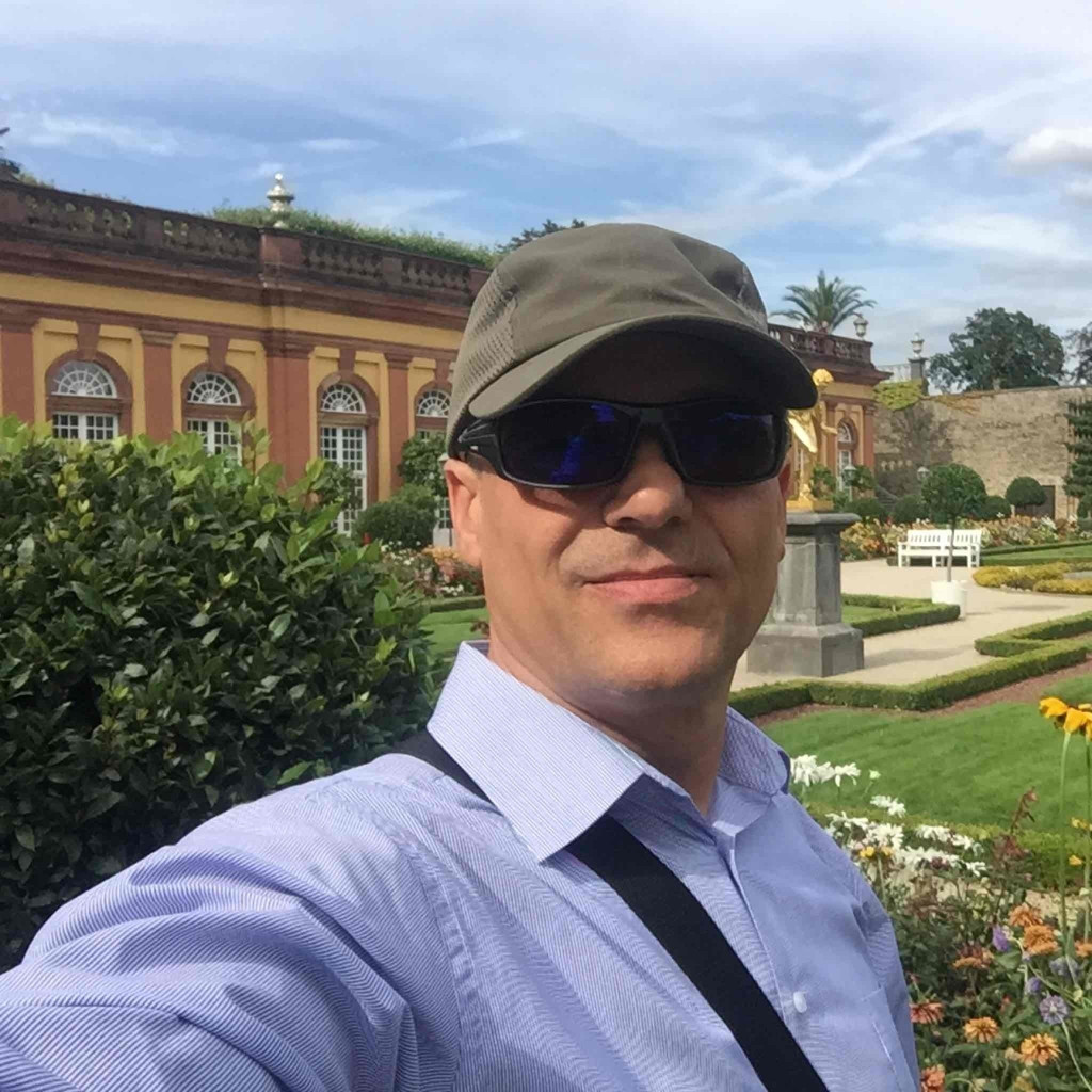 Stojan Stevanovic Glasund Gebäudereinigung DSS Dienstleistungen