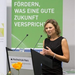 Jana Wagner