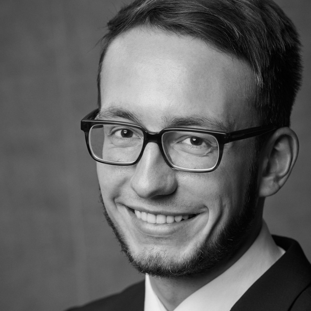 Severin Reinhardt Strategy Specialist Battery Systems Webasto maximilian-mecking-unternehmens-und-steuerrecht-universit-t