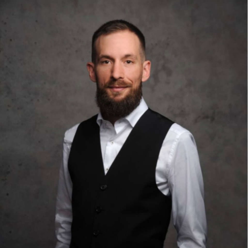 Benjamin Eberl Restaurantleiter Motel One Group XING