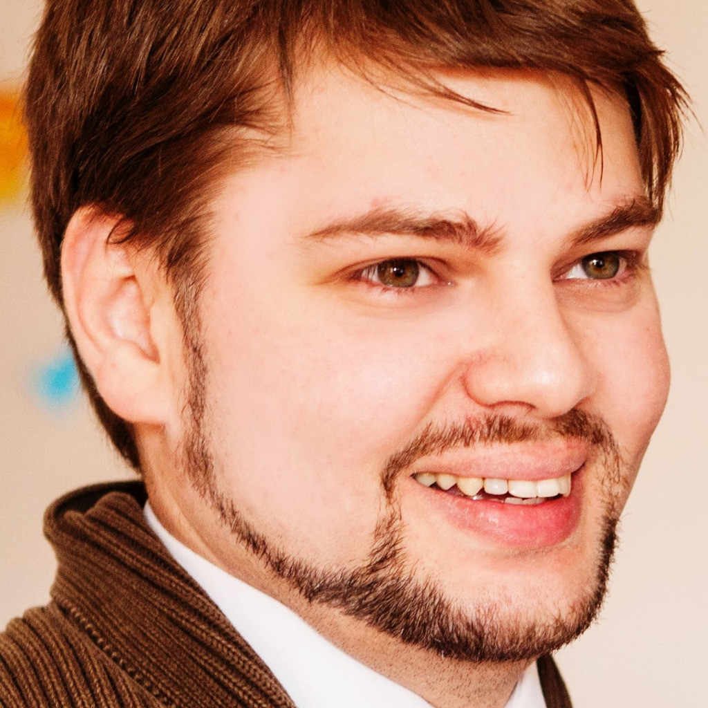 Artur Sarkisyan Senior Analyst, Financial Risk Management