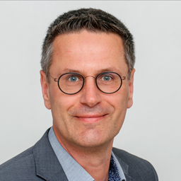 Dr. Dirk Hessel