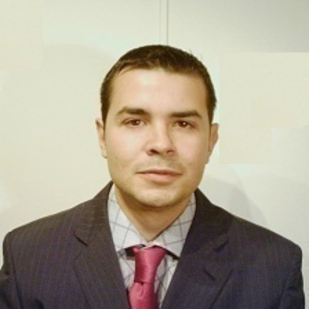 J Navas