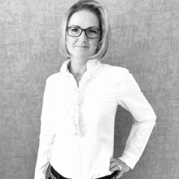 Nadine Pfeiffer 