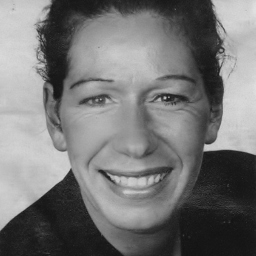 Daniela Schuy