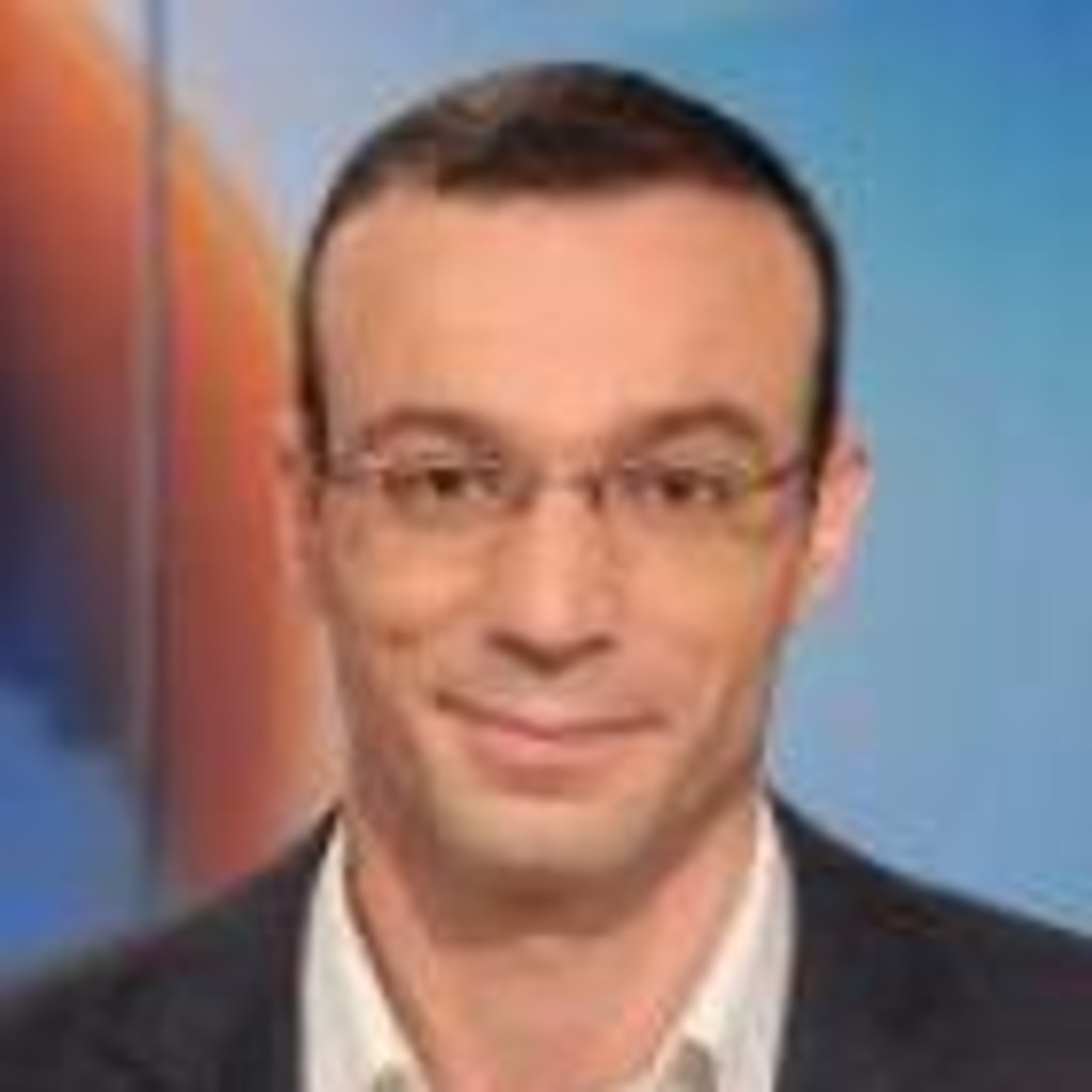 Tareq Alnatsha News Anchor & Voice artist DWTV XING