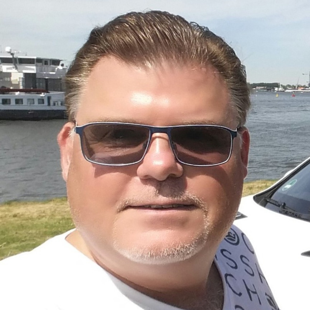 Gaston Guillon Business Manager Kreatives Ich XING