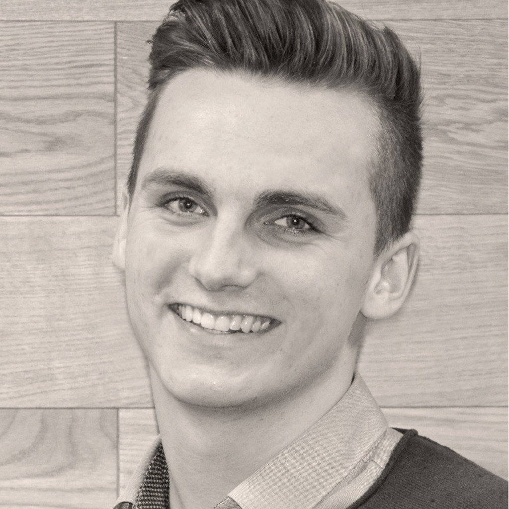 Fabian Heidmann Inside Sales Manager Sales Commercial Vehicles F