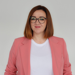 Natalie Röschert-Floer