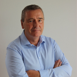 Karoly Schmidt