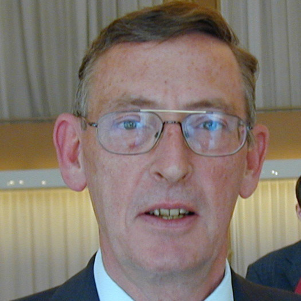 Friedrich Braun Postdirektor (a.D.) Bundesanstalt für Post und