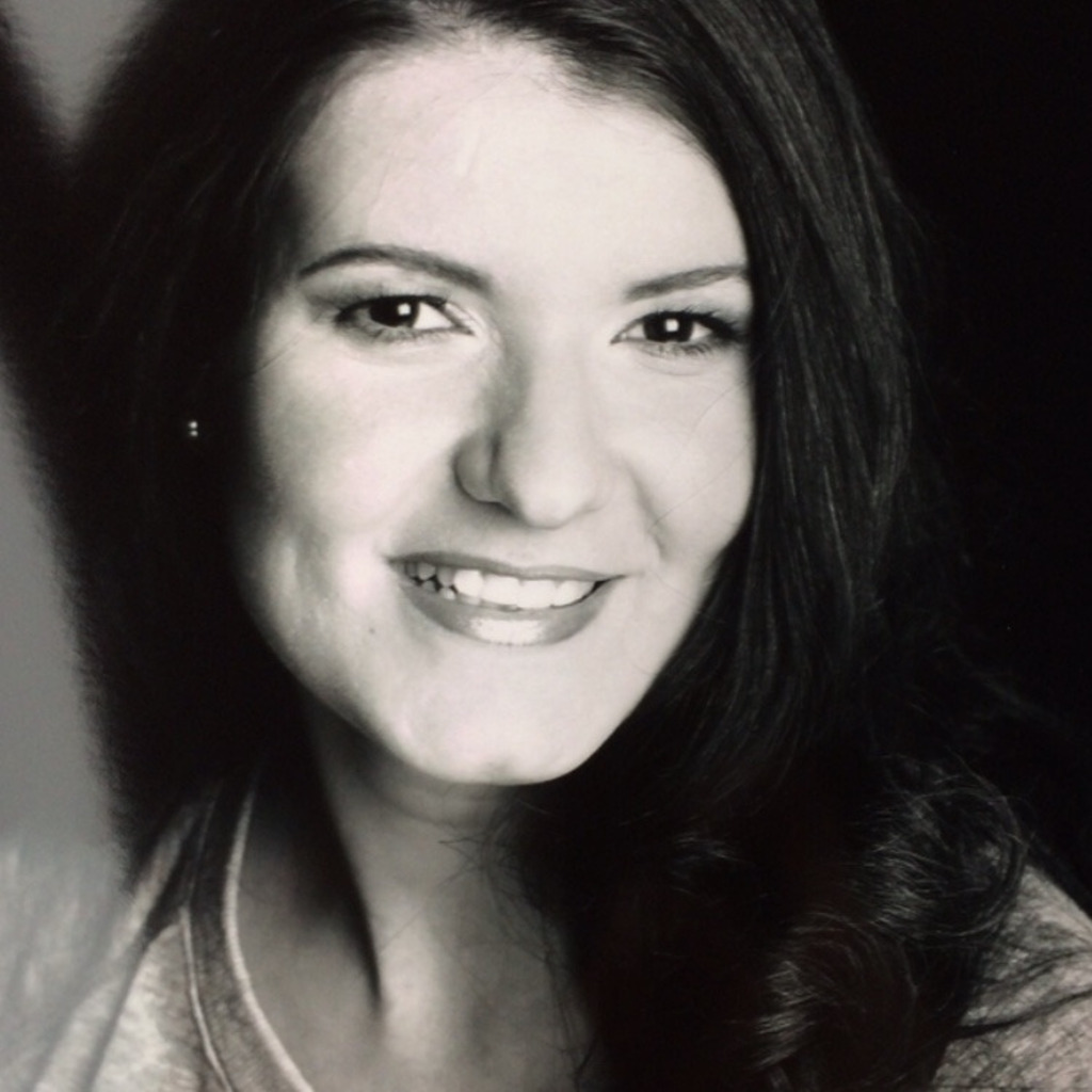 Nicole Huber Digital Sales Managerin Skulp GmbH XING