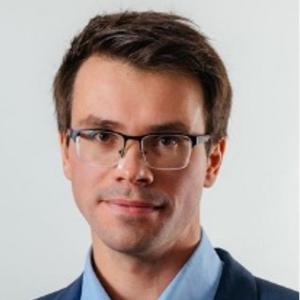 Grigory Malykhin Geschäftsführer (Chief Operating Officer) Zavod