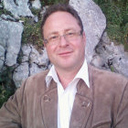 Dr. Bernhard Baumgartner