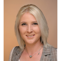 Nadine Schütte